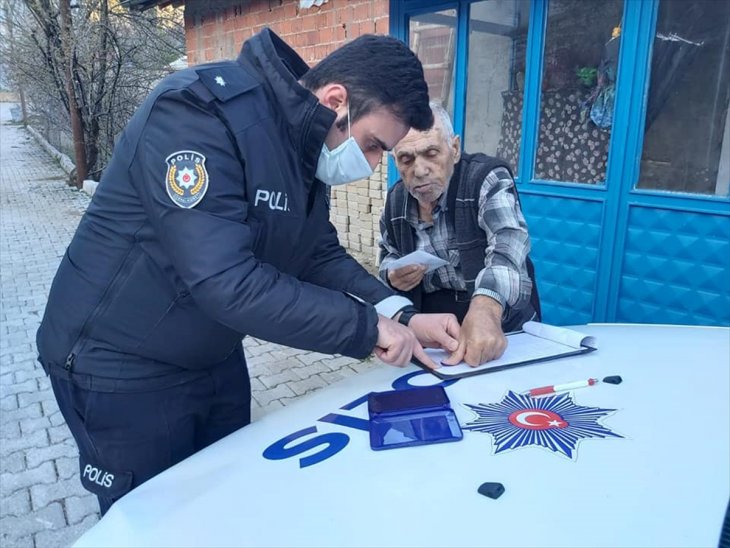 Derebucak'ta 284 ihtiyaç sahibi biner liralık destekten yararlandı