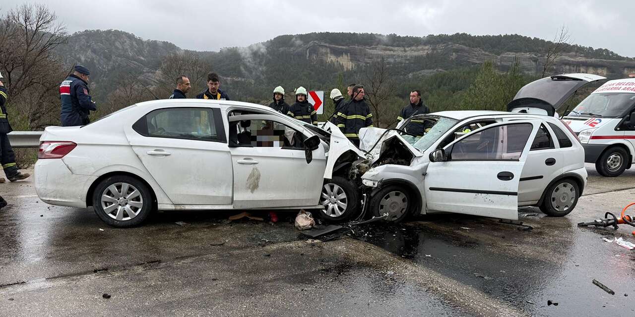 Antalya’da bir kaza daha! 7 ölü, 5 yaralı var