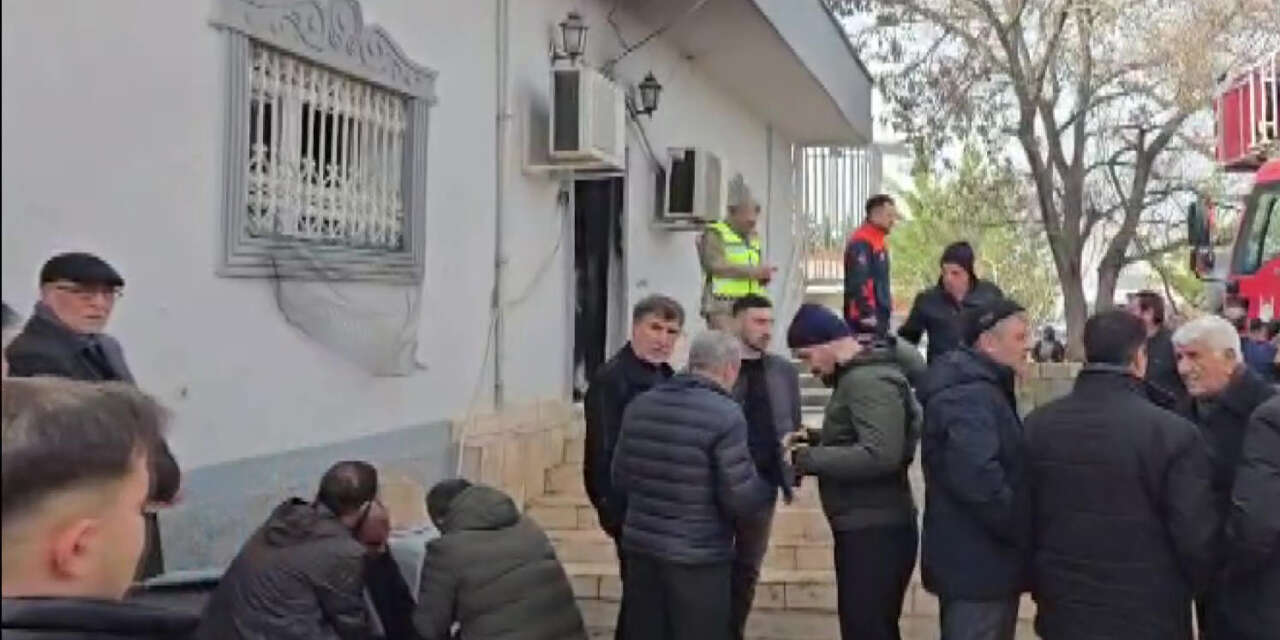 Evde yangın faciası! 2 ölü, 2 ağır yaralı var