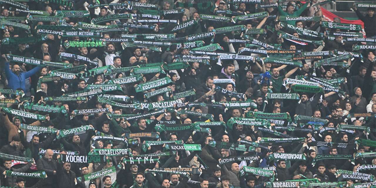 Kocaelispor - Beşiktaş maçında tribünden düşen Harda Kaçmaz’dan acı haber