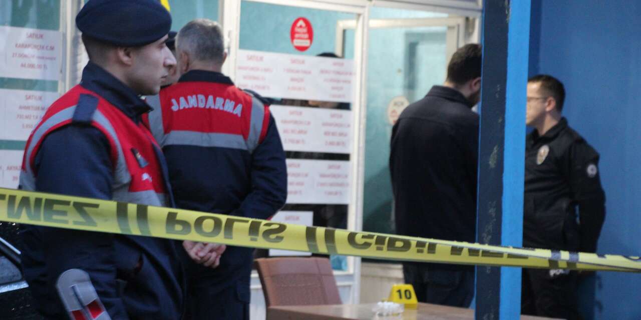 Emekli polis eşini ve MHP ilçe başkanı emlakçıyı öldürdü