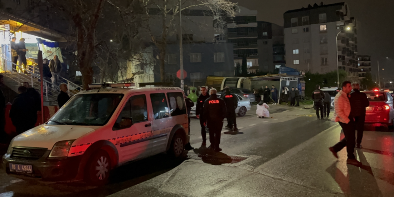 Kıraathane çıkışı silahlı saldırı! 2 kişi vuruldu