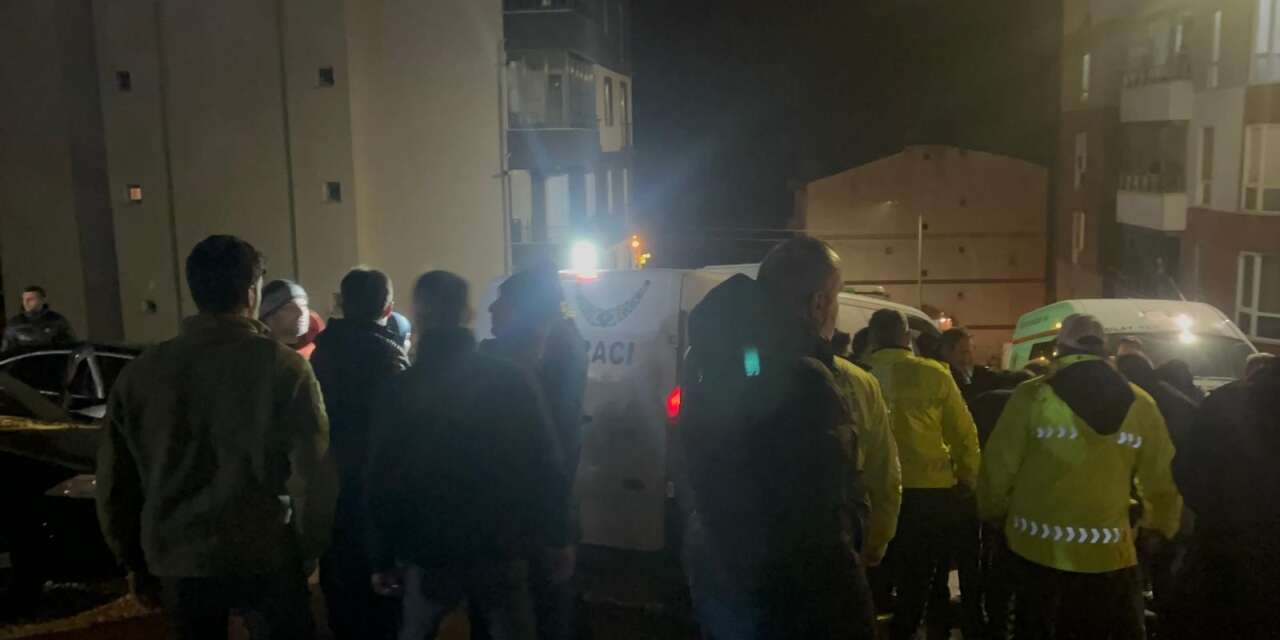 İki kişi arasındaki tartışma kanlı bitti! 1 ölü