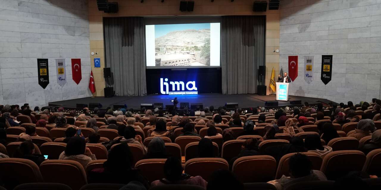 Taha Kılınç Konya’da konuştu: Doğu Türkistan yalnız değil