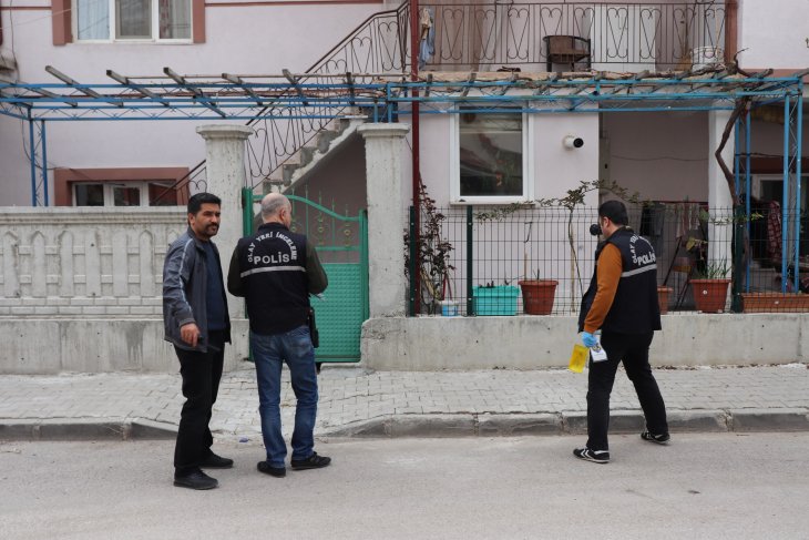 Karaman'da yerel televizyon sahibinin evi kurşunlandı