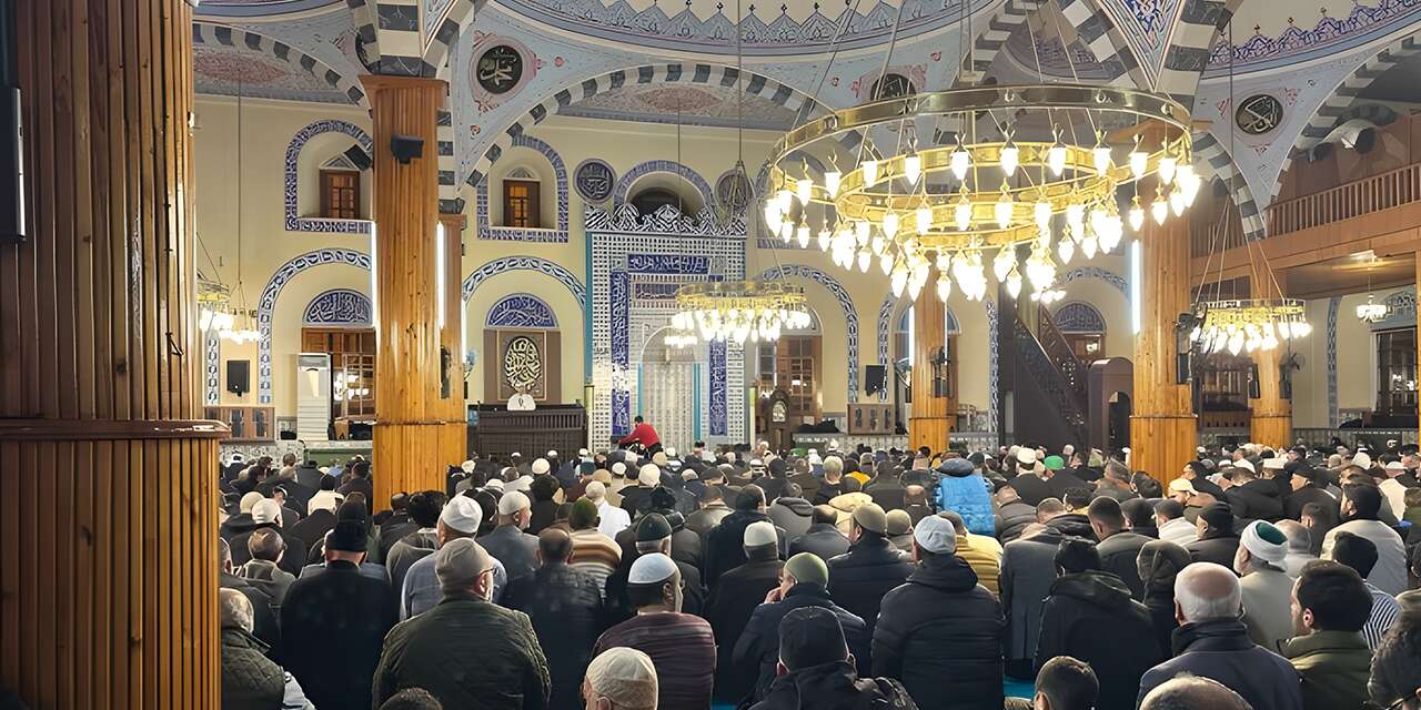 Konya’da hatimle teravih namazı kılınan camiler 2026 belli oldu