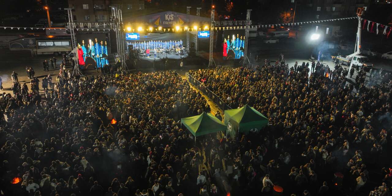 Konya’da binlerce genç, kış etkinliğinde buluştu