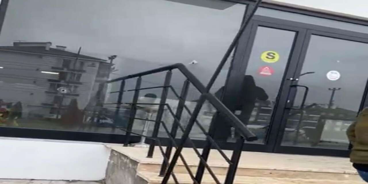 Gündüz vakti emlakçıya silahlı saldırı