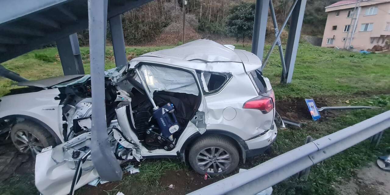 İmam Adnan Aydın trafik kazasında hayatını kaybetti