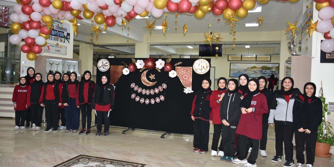 Konya’da okullar ramazan için süslendi
