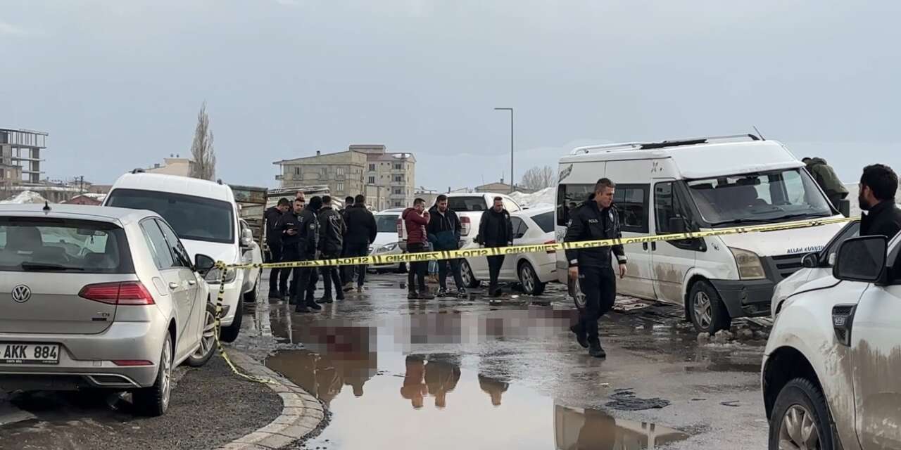 23 yaşındaki Ferhat Gezen silahla başından vurulmuş halde bulundu