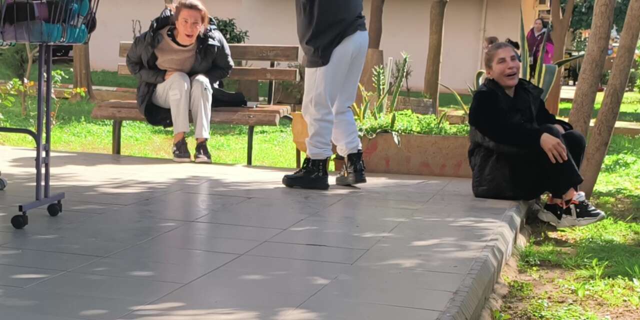 Evindeki kadını öldürüp, aynı silahla canına kıydı