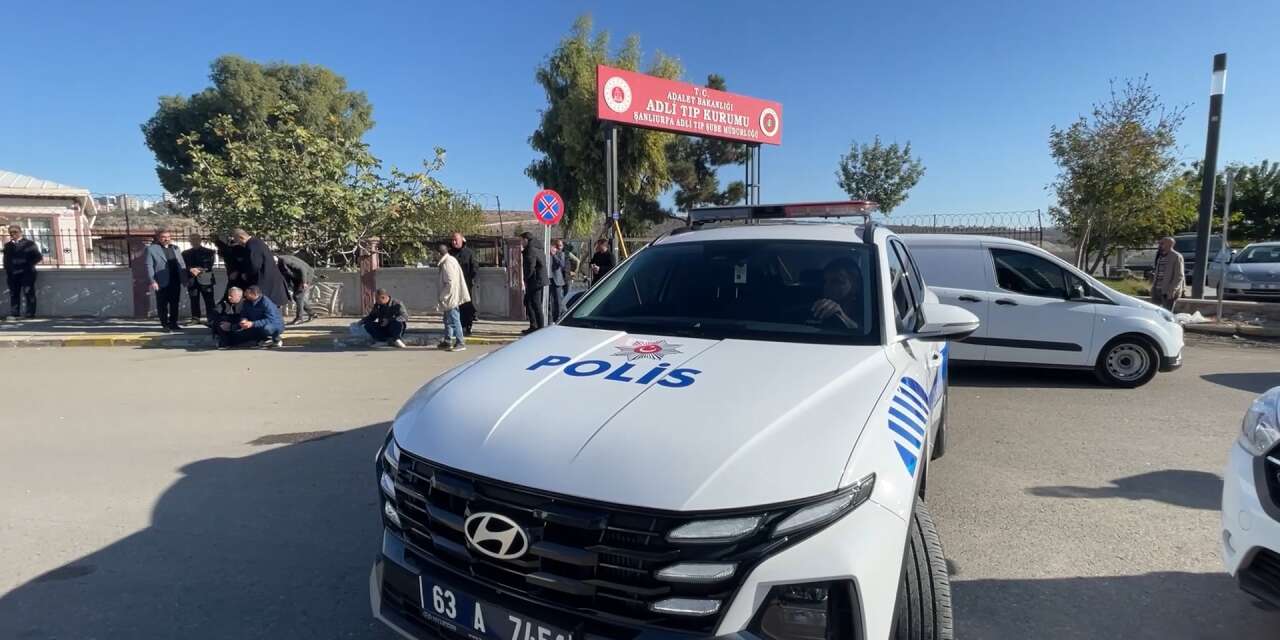 11 ve 2 yaşındaki kardeşler inşaat alanında öldü