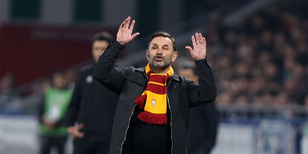 Okan Buruk Konyaspor’un galibiyeti sonrası saha zeminini eleştirdi