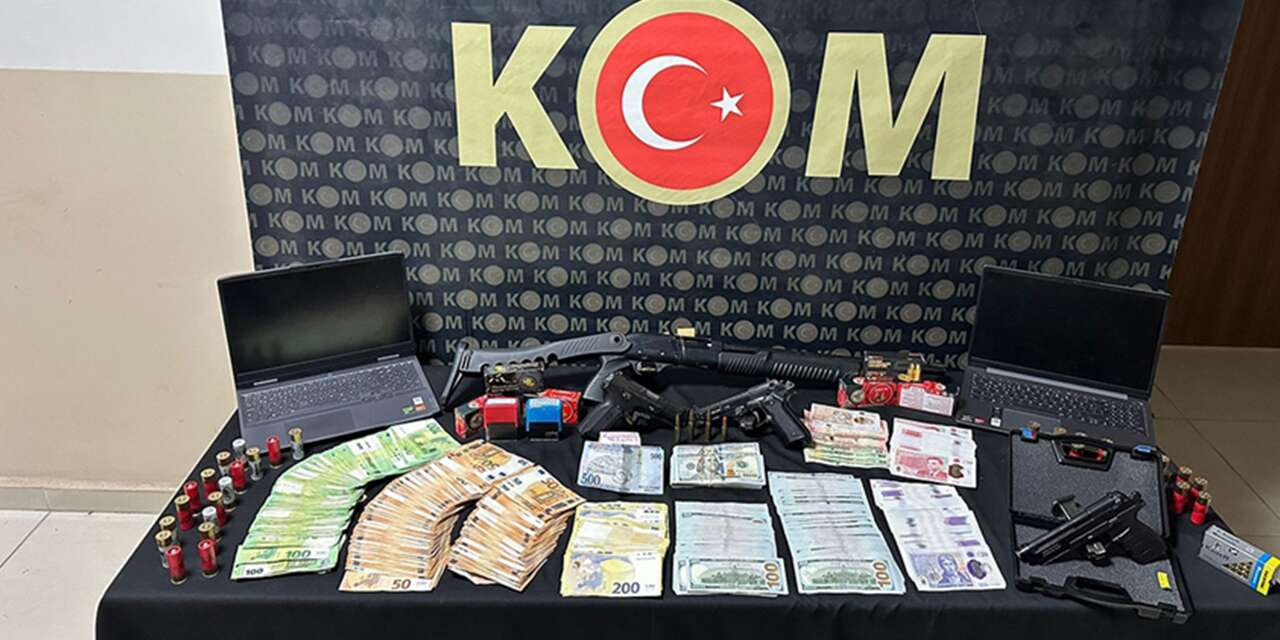 8 ilde rüşvet ve kaçakçılık operasyonu! 26 kişi tutuklandı