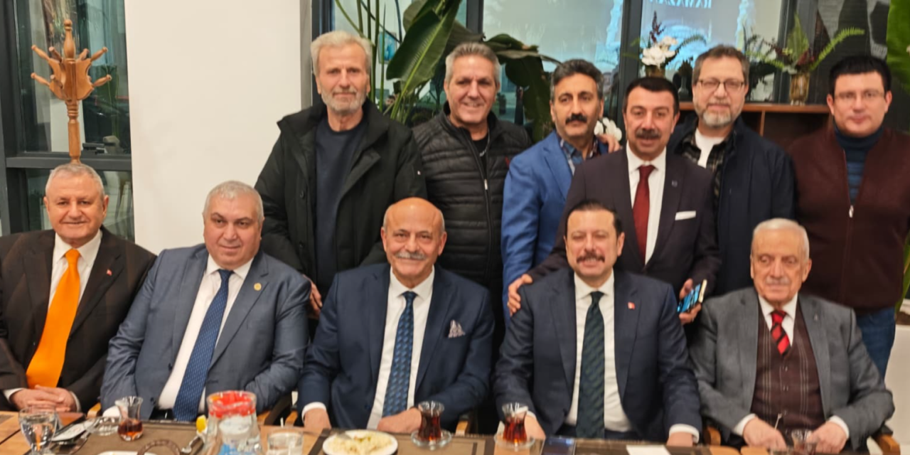 İzmir’deki Konyalılar birlik iftarında buluştu