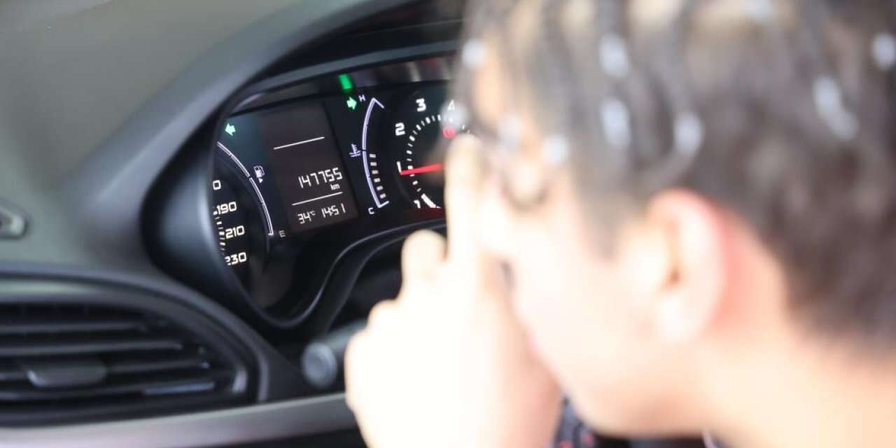 İkinci el araçta kilometre oyunu bitti! Bir tıkla öğreniliyor