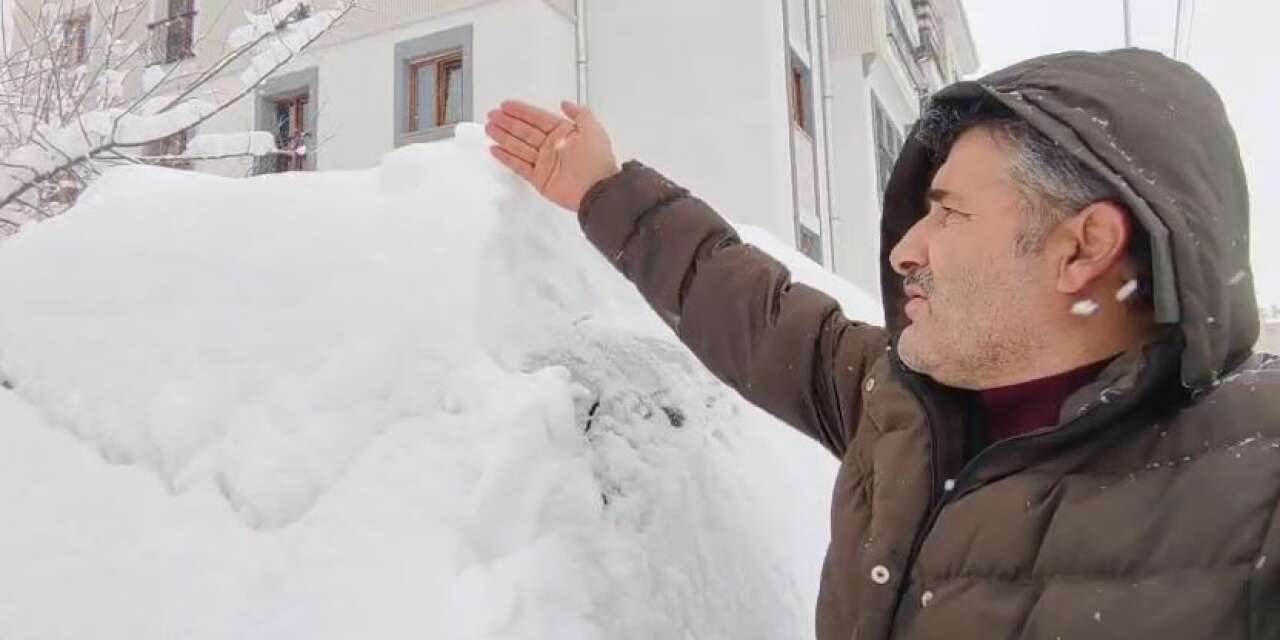 Konya’da okulların tatil edildiği ilçede kar kalınlığı 25 santime çıktı