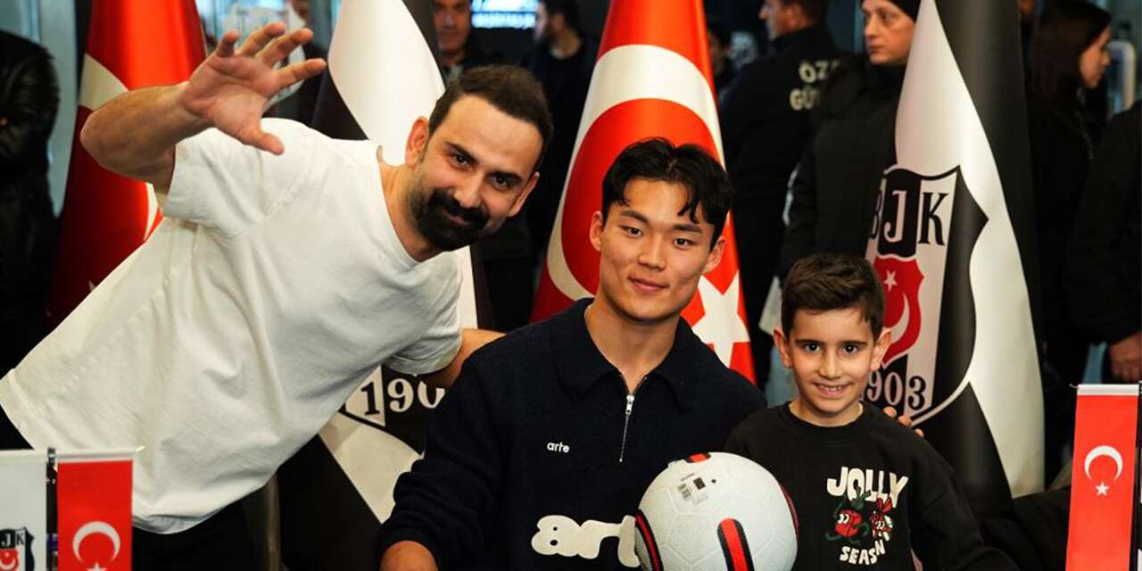 Hyeon-gyu Oh imza gününde Beşiktaşlılarla buluştu