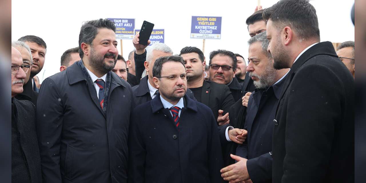 Adalet Bakanı Gürlek ilk ziyareti memleketine yaptı: Artık bu gömlek bize dar geliyor!