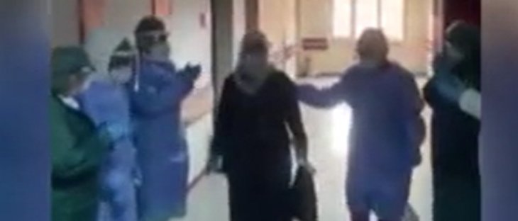 Koronavirüs tedavisi biten 70 yaşındaki hasta alkışlarla taburcu edildi