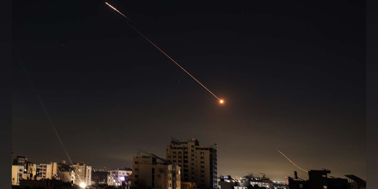 İran'da İsrail-ABD saldırılarında ölenlerin sayısı 555'e çıktı