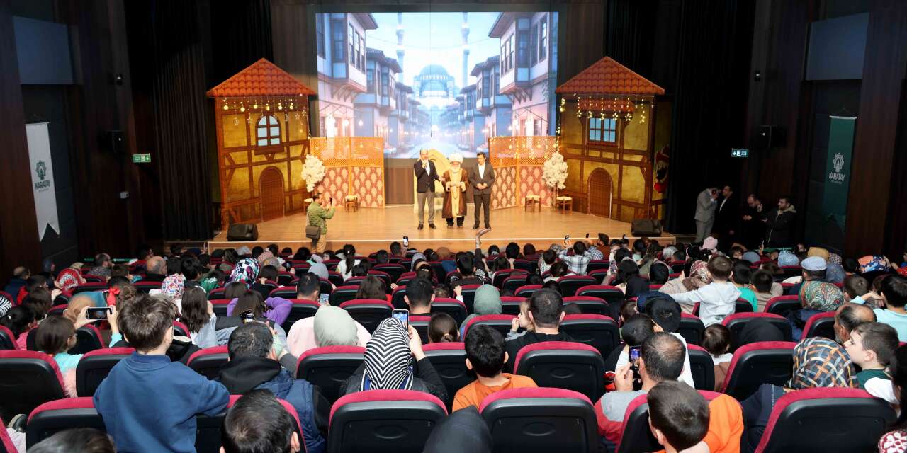 Konya’da Karatay Belediyesi'nin Ramazan etkinliklerine yoğun ilgi