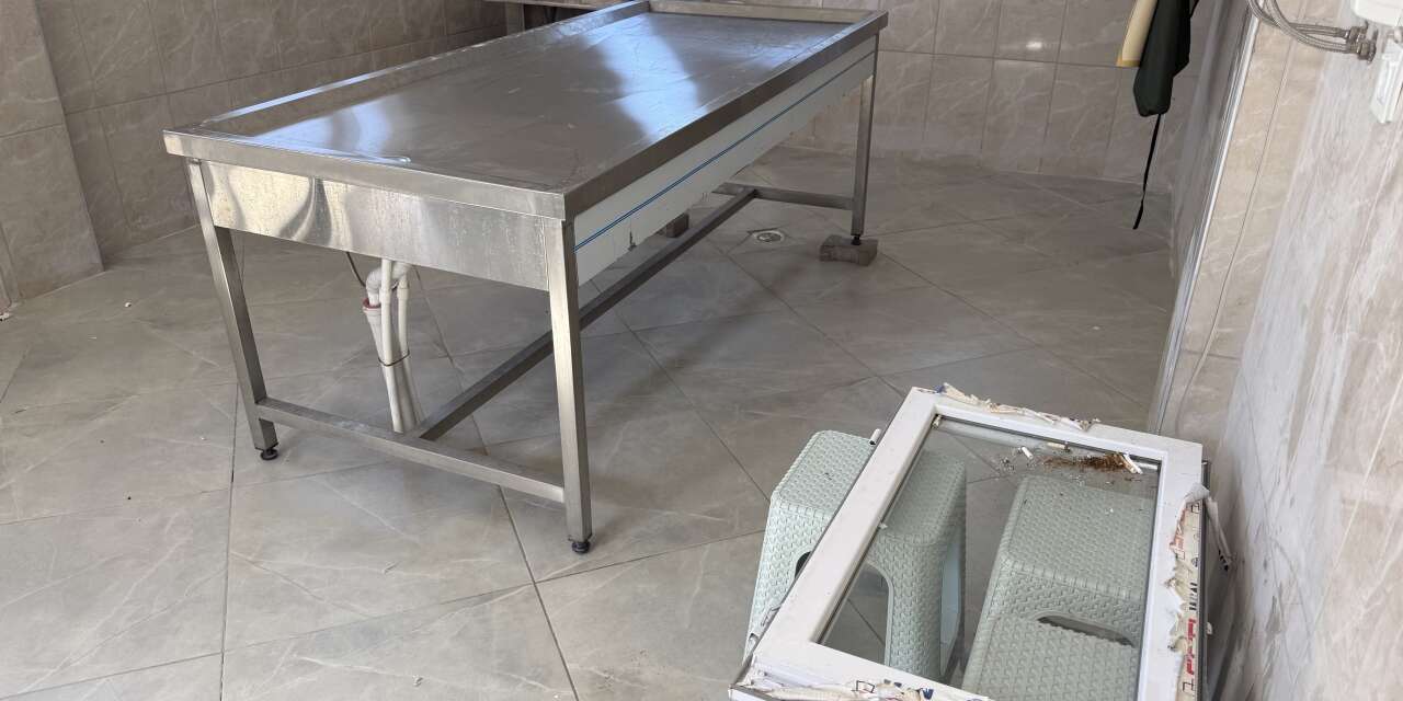 Böyle hırsızlık görülmedi! Gasilhanedeki kefen çalındı