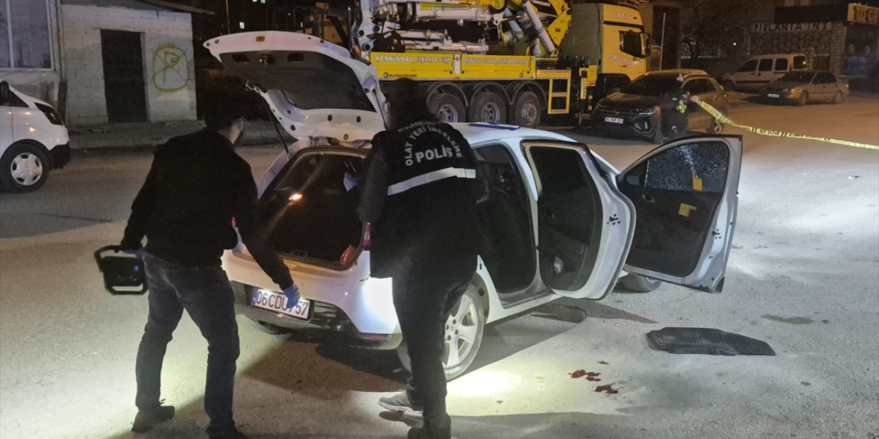 Alacak verecek kavgasında kanlı döküldü! 1 ölü, 1 ağır yaralı var