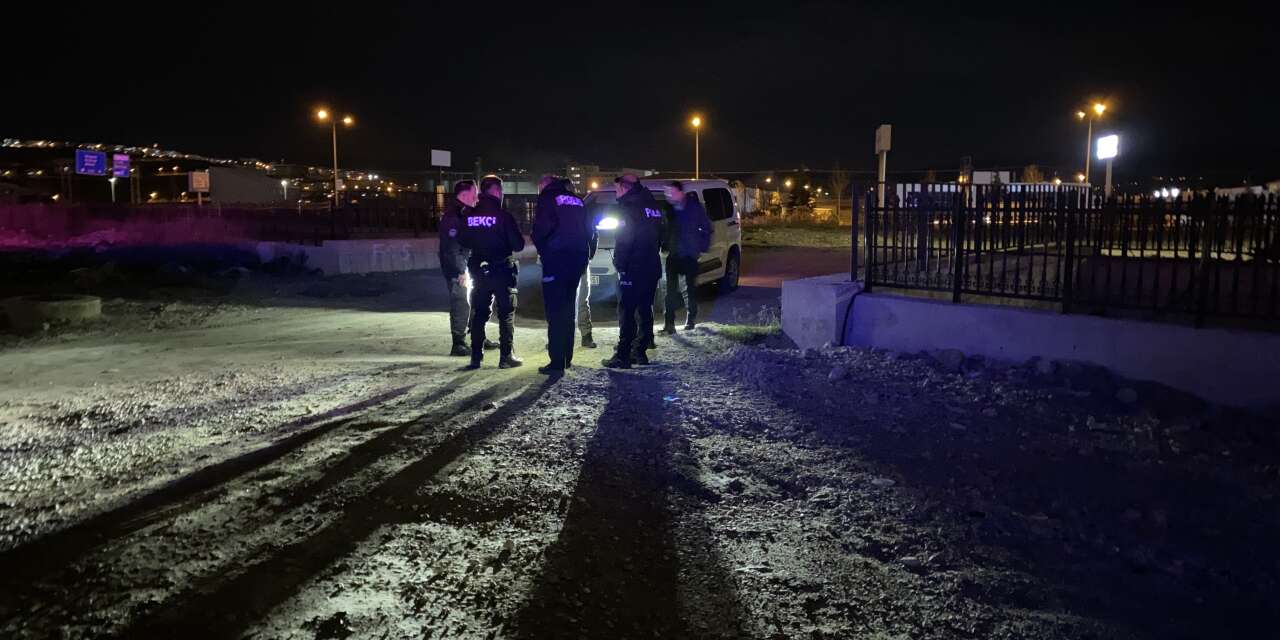 Önce dövüldü, sonra silahla vuruldu! Durumu ağır