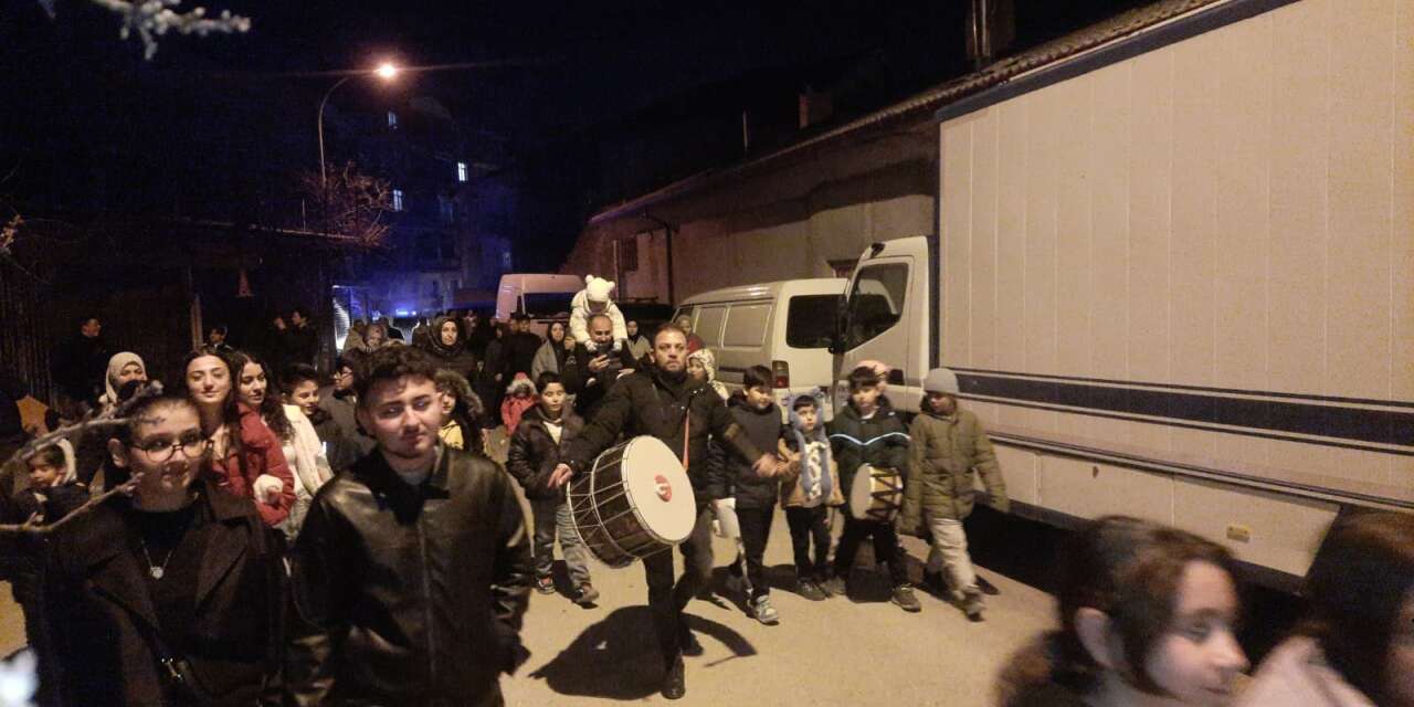 Konyalı minikler Ramazan coşkusunu yaşayarak öğreniyor