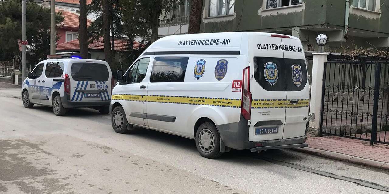 Yer Konya! Tartıştığı kız arkadaşını bıçakladı