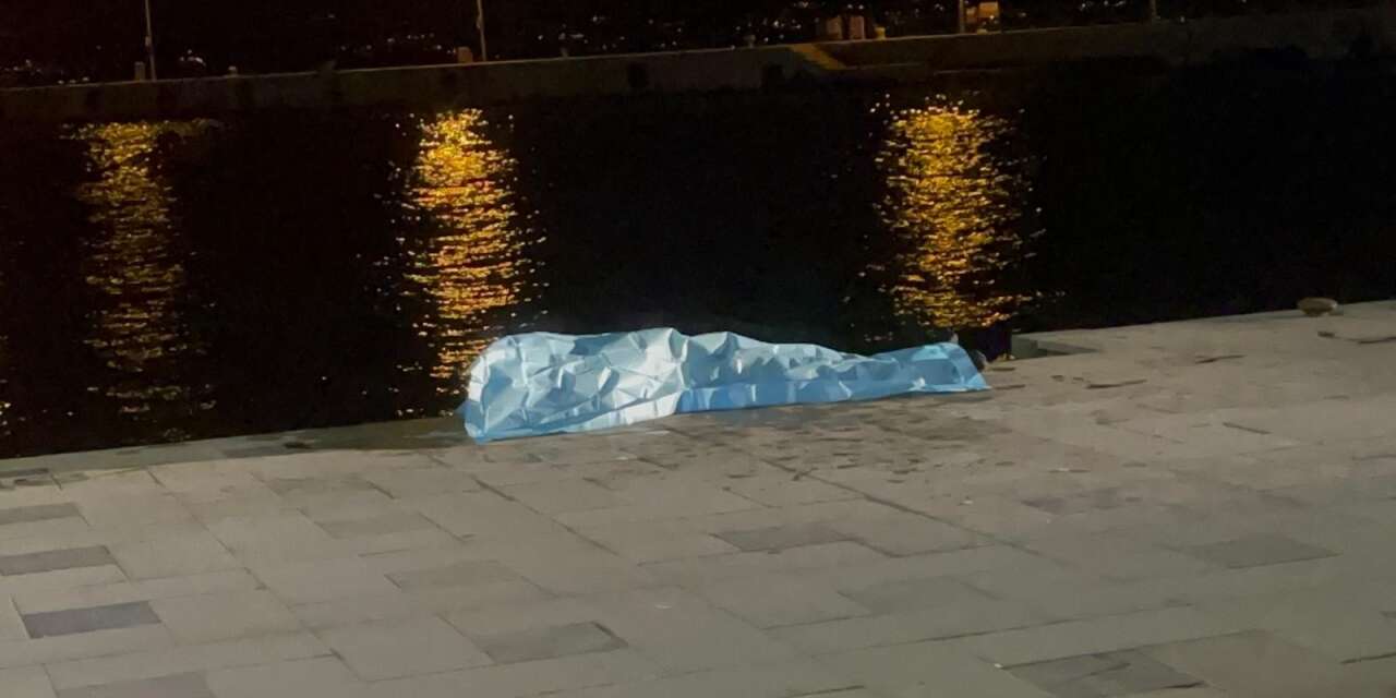 Denizde erkek cesedi bulundu
