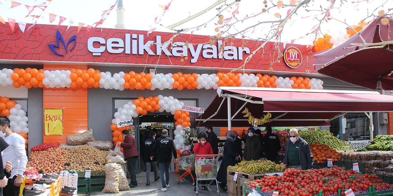 Konya’da bayram öncesi alışveriş fırsatı! İndirimli ürünler açıklandı