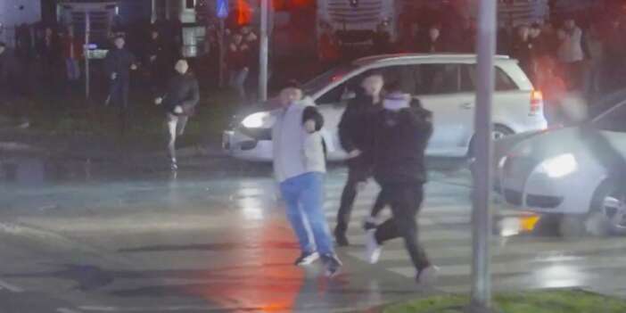 Trabzonspor otobüsüne saldırı olayında 3 polis açığa alındı