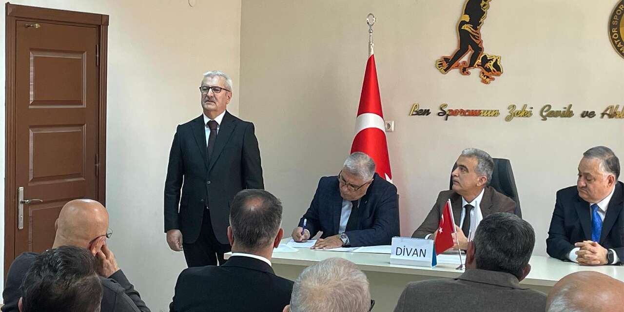 Konya ASKF genel kurulu tamamlandı! Remzi Ay güven tazeledi