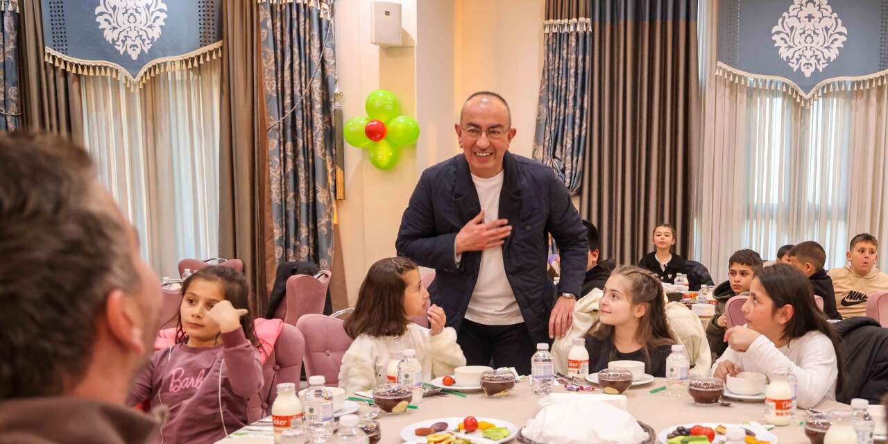 Başkan Kavuş, Konya’daki çocukların ilk iftar heyecanına ortak oldu