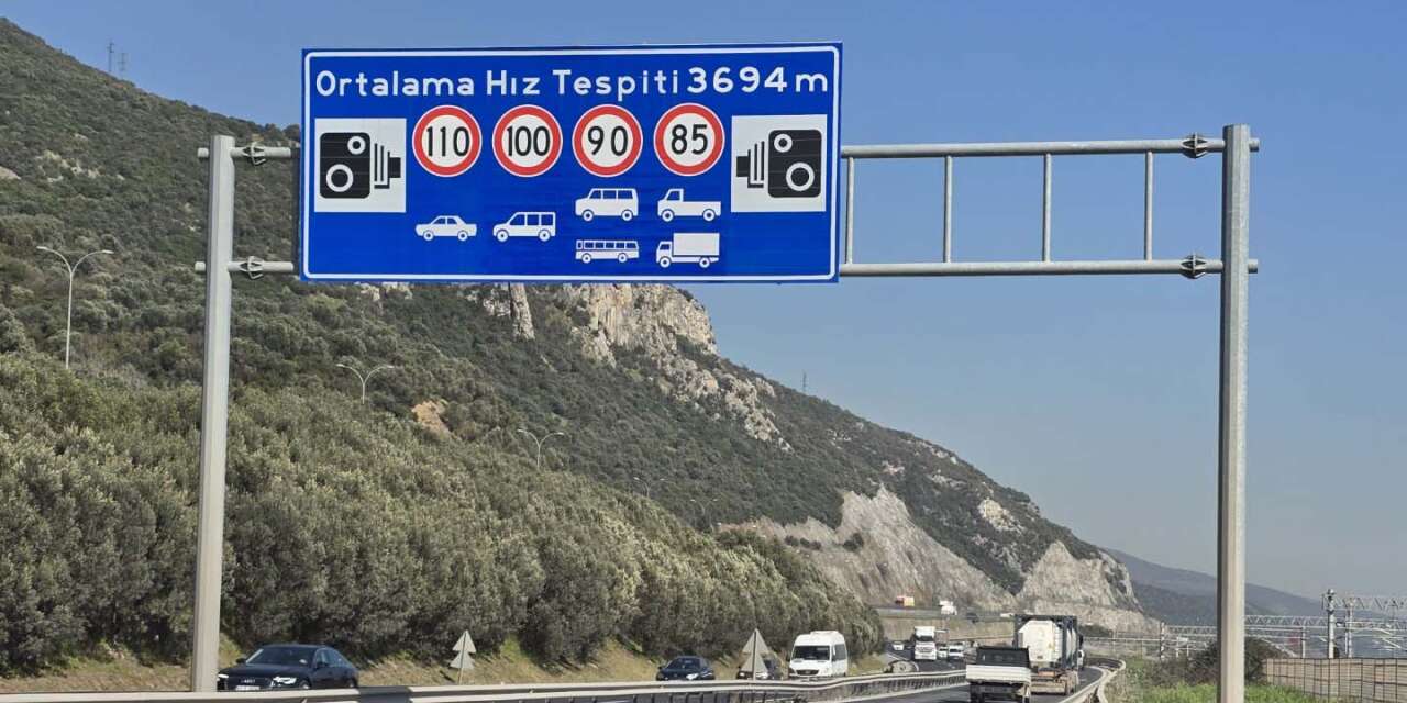 Sürücüler dikkat! Hız limitleri arttı, tabelalar yenilendi