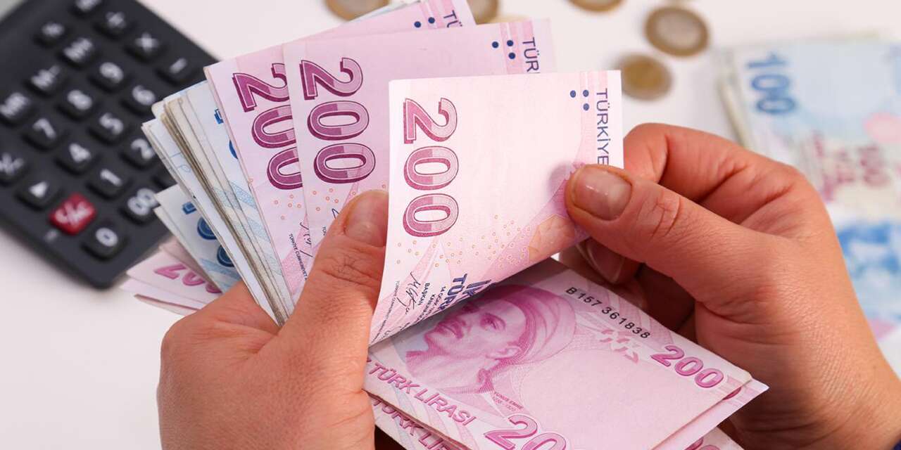 Esnaf bayram alışverişlerinden umutlu! Dev ciro bekleniyor