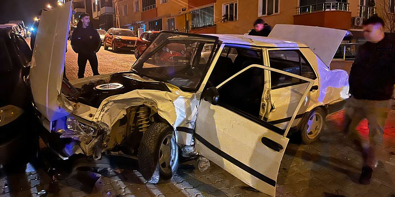 Alkollü sürücü ortalığı birbirine kattı! 5 yaralı var