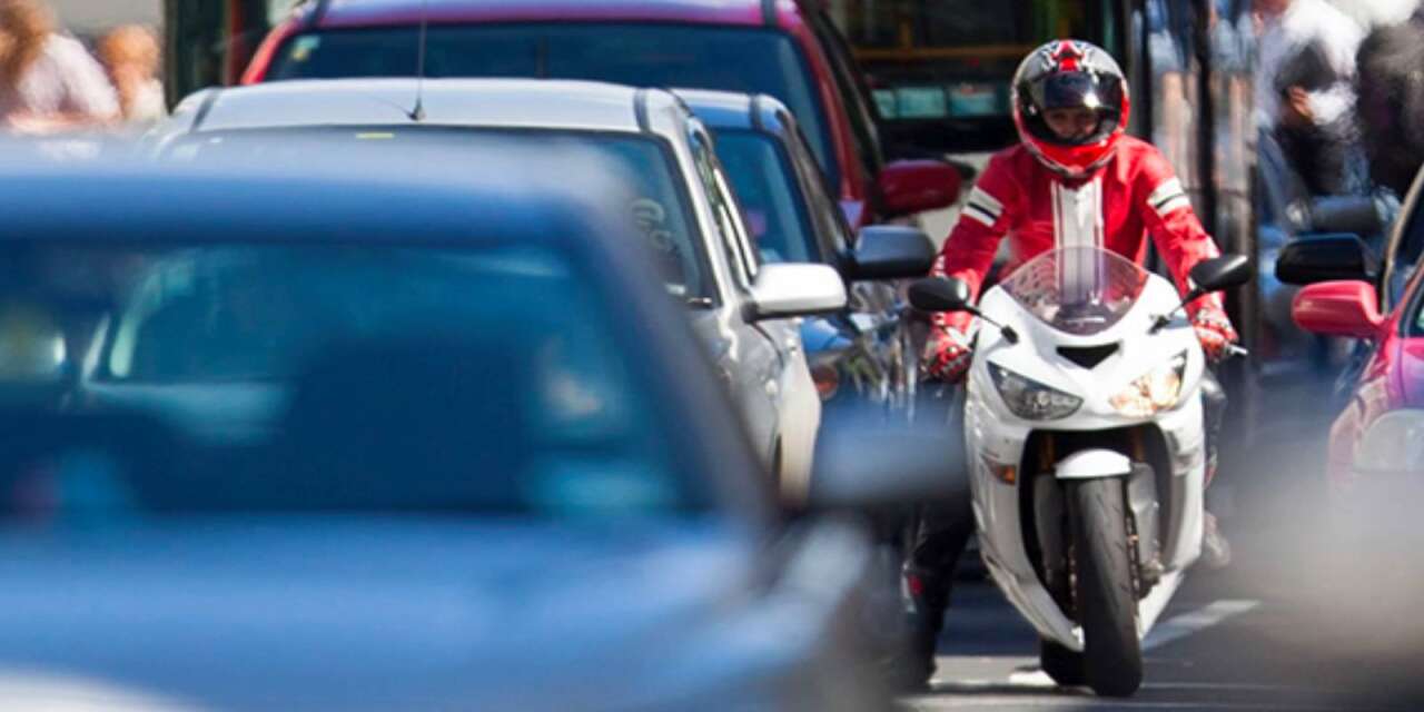 B sınıfı ehliyetle hangi motosikletler kullanılabilir?