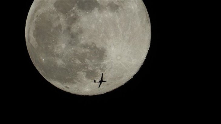 Türkiye’nin dört bir yanından muhteşem Süper Ay görüntüleri