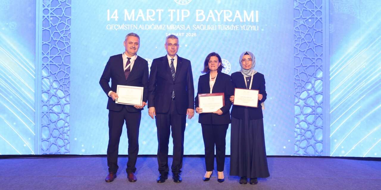 Konya sağlık ekibine Bakan Memişoğlu’ndan özel teşekkür