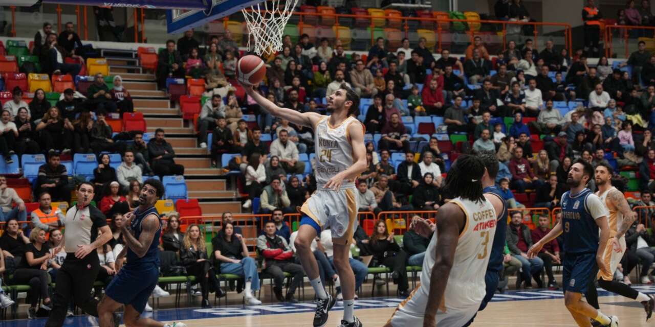 Konya Büyükşehir Belediyespor evinde hata yapmadı