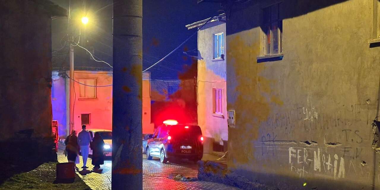 Alevler evi sardı, Ramazan Bayram ve Sefer Üzün yaşamını yitirdi