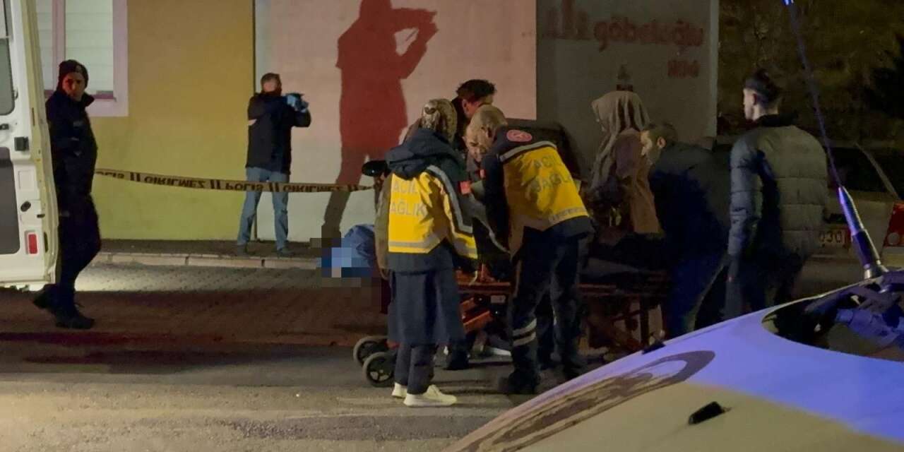 Karısının öldüğünü gören adam fenalık geçirdi