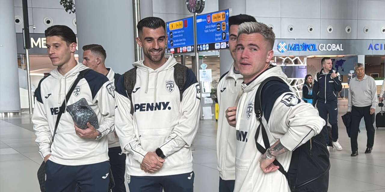 Türkiye’nin rakibi Romanya Milli Takımı İstanbul'a geldi