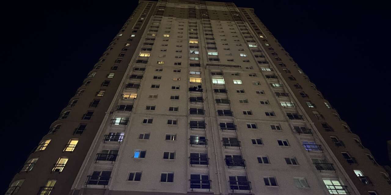 35 katlı binadan düşen kadın hayatını kaybetti