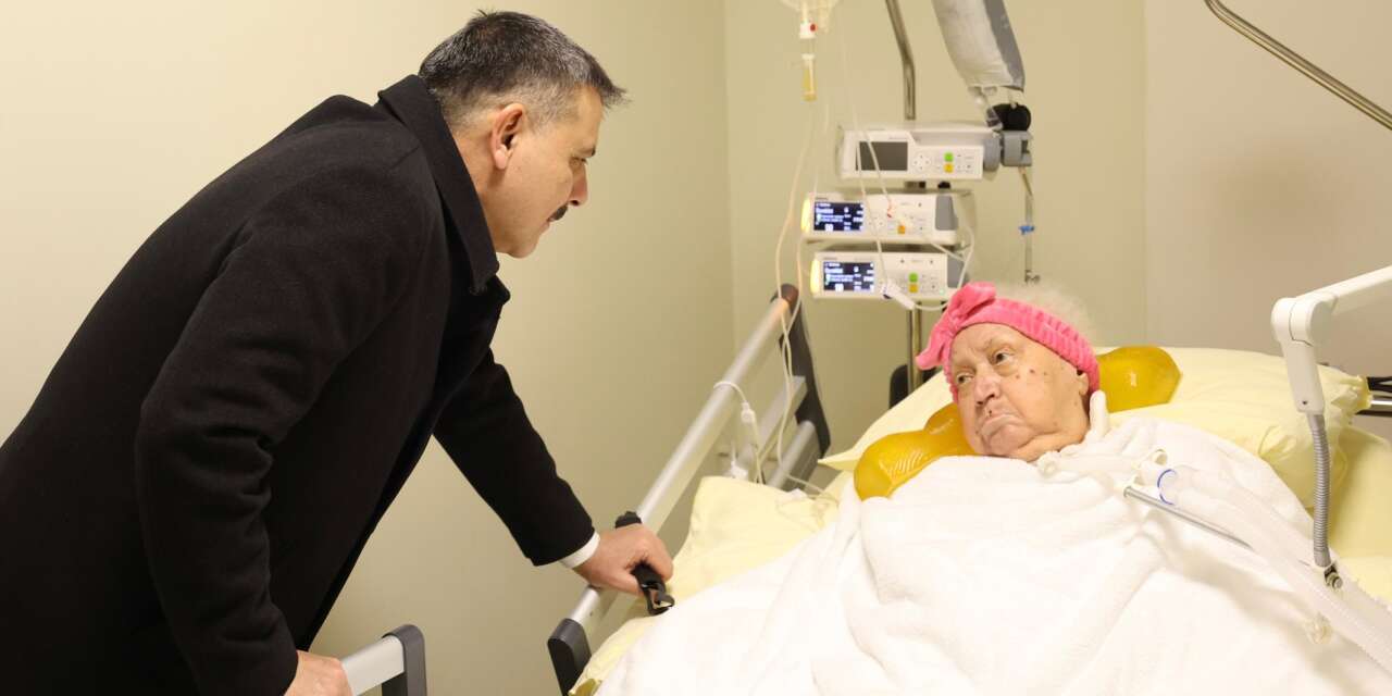 İçişleri Bakanı Çiftçi’den Konya’da duygulandıran ziyaret