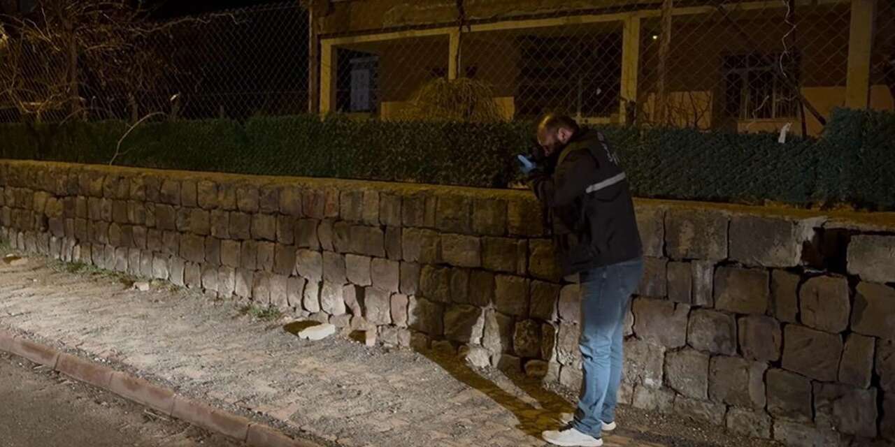 Kız meselesinde kan aktı! 1 kişi bıçaklandı